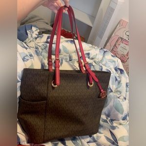 Michael Kors Jet Set tote bag